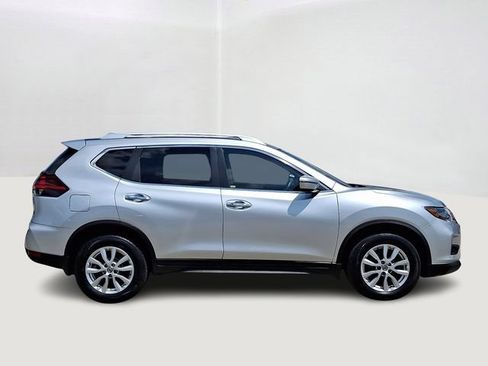 Used 2020 Nissan Rogue SV AWD/4WD image 7