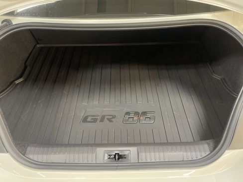 Certified 2025 Toyota GR86 Premium image 33