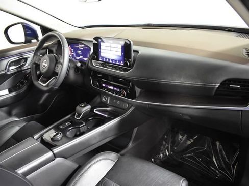 Used 2023 Nissan Rogue Platinum AWD/4WD image 37