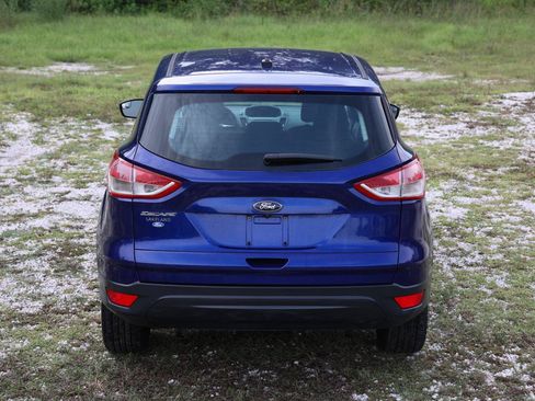 Used 2016 Ford Escape S FWD image 9