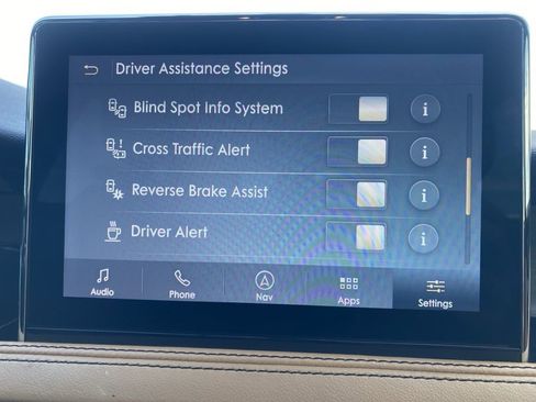 Used 2020 Lincoln Corsair Reserve w/ Equipment Group 202A image 39