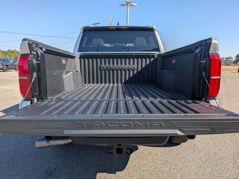 New 2026 Toyota Tacoma SR5 image 29