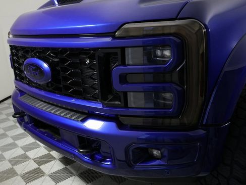 Used 2026 Ford F450 Platinum w/ FX4 Off-Road Package image 39