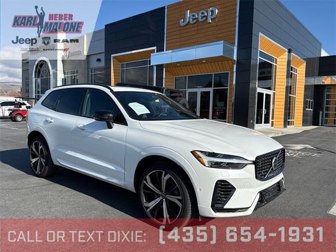 Used 2022 Volvo XC60 T8 R-Design image 1