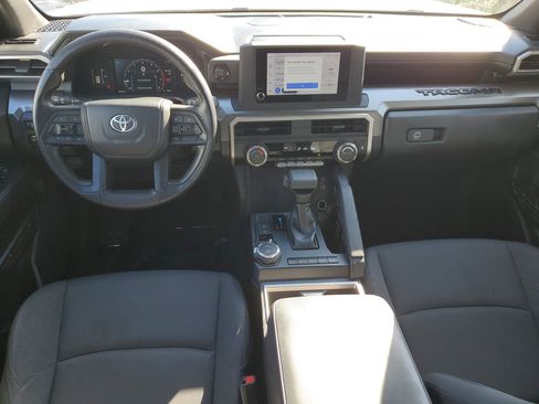 Used 2024 Toyota Tacoma SR5 AWD/4WD image 11