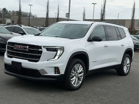 Used 2024 GMC Acadia Elevation image 7