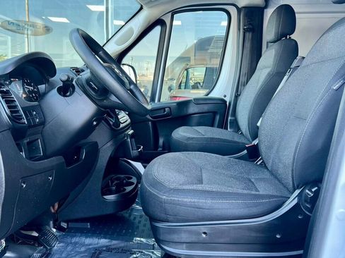 Used 2023 RAM ProMaster 2500 FWD image 15