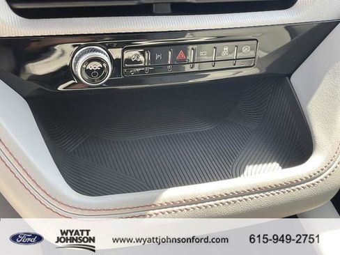 New 2026 Ford Explorer Active AWD/4WD image 28