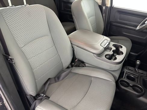 Used 2013 RAM 2500 Tradesman w/ Chrome Appearance Group AWD/4WD image 25
