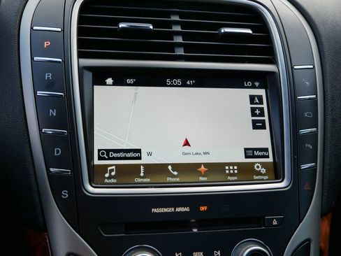 Used 2016 Lincoln MKX Reserve w/ Technology Package image 21