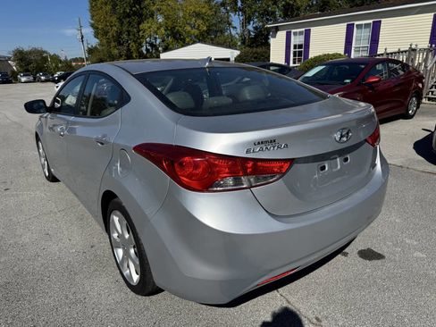 Used 2013 Hyundai Elantra Limited image 7