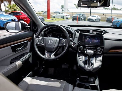 Used 2017 Honda CR-V Touring image 29