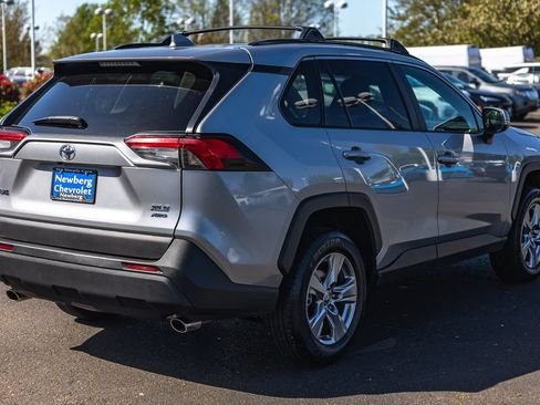 Used 2024 Toyota RAV4 XLE w/ Convenience Package AWD/4WD image 8