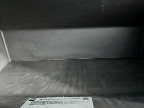 Used 2023 Chevrolet Silverado 1500 Custom image 31