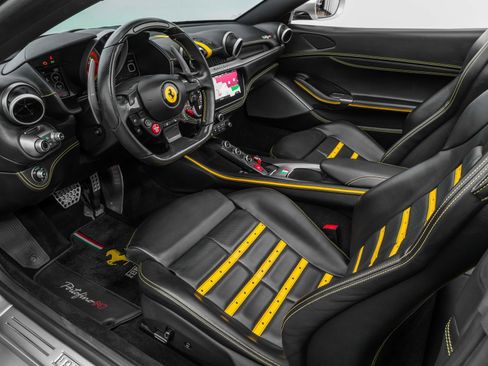 Certified 2023 Ferrari Portofino M image 40