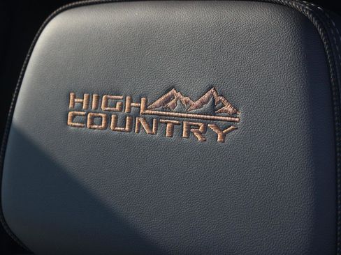 Used 2024 Chevrolet Silverado 1500 High Country w/ High Country Premium Package image 18
