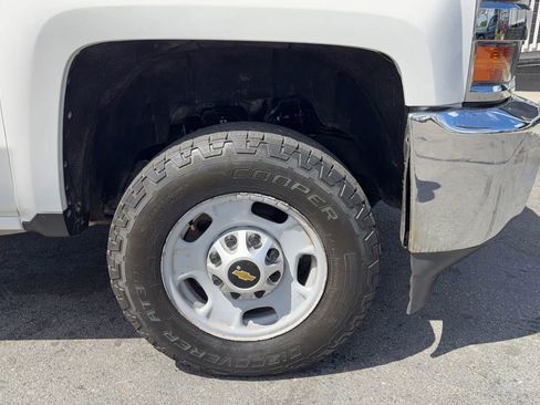 Used 2016 Chevrolet Silverado 2500 W/T RWD image 13