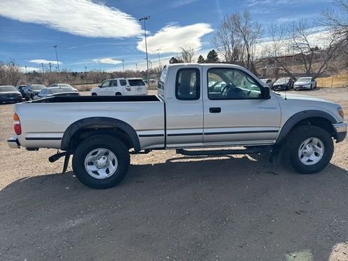 Used 2004 Toyota Tacoma PreRunner image 7