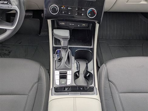 Used 2023 Hyundai Tucson SEL w/ Winter Package image 18