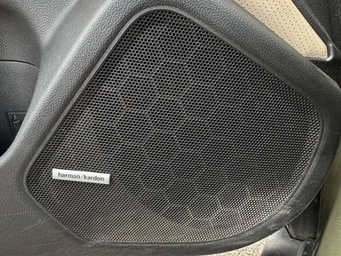 Used 2015 Subaru Outback 2.5i Limited image 21