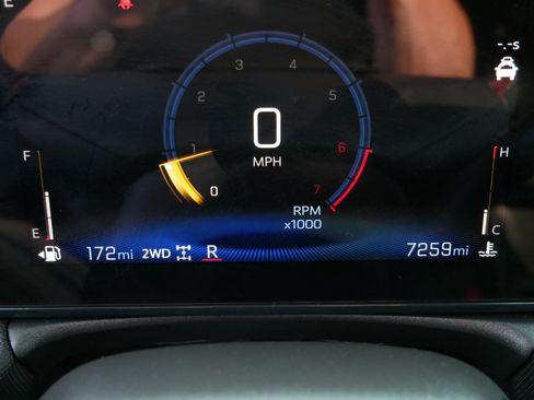 Used 2024 Chevrolet TrailBlazer RS w/ Driver Confidence Package AWD/4WD image 33