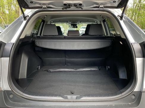 Used 2025 Toyota RAV4 XLE AWD/4WD image 13