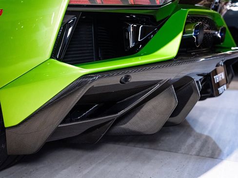 Used 2021 Lamborghini Aventador SVJ image 25