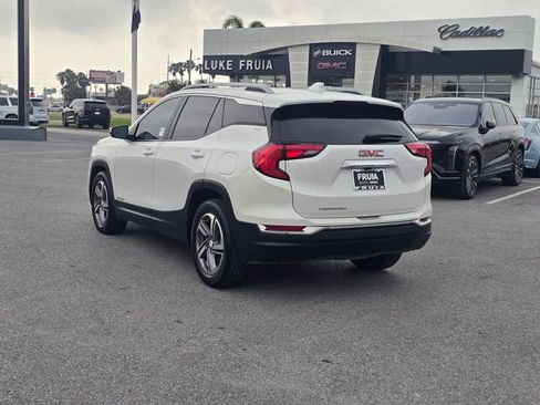 Used 2021 GMC Terrain SLT w/ Infotainment Package II FWD image 8