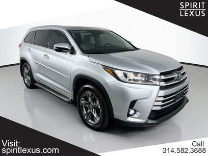Used 2019 Toyota Highlander Limited Platinum