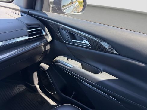 Used 2026 Chevrolet Traverse High Country w/ LPO, Floor Liner Package FWD image 17