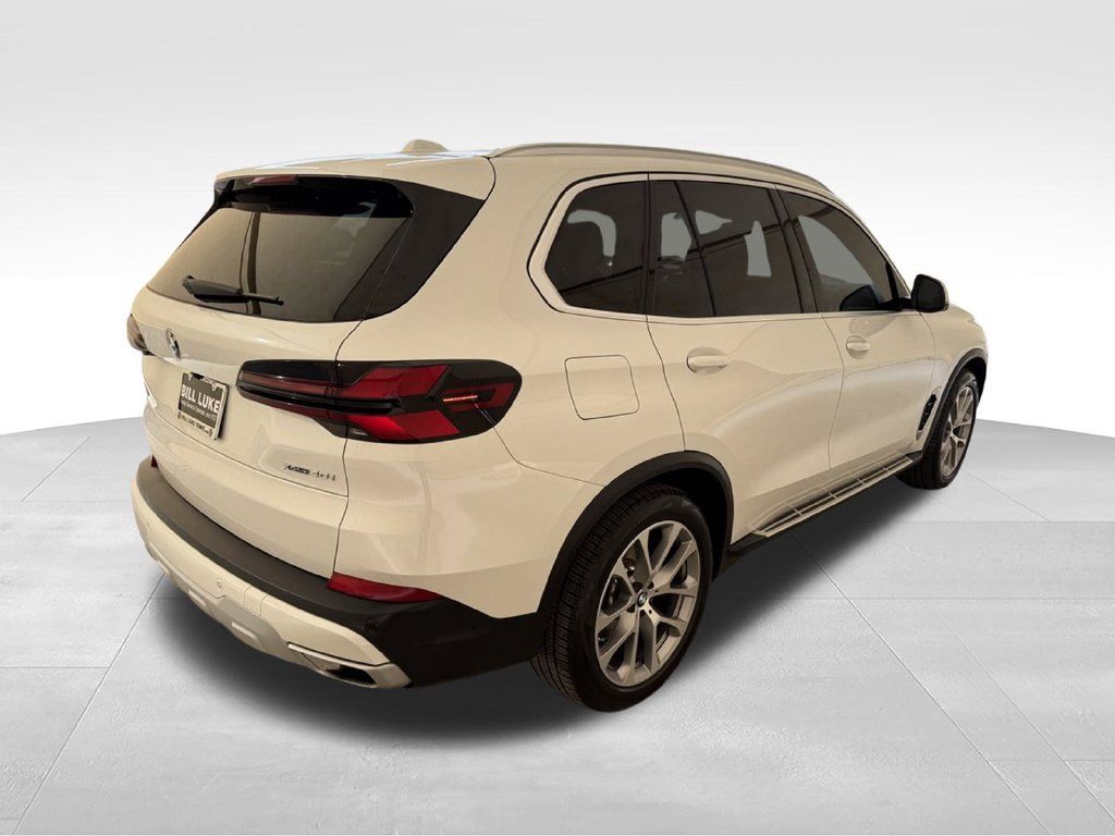 Used 2024 BMW X5 xDrive40i w/ Premium Package AWD/4WD image 6