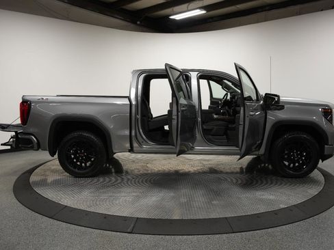 New 2026 GMC Sierra 1500 Elevation image 10