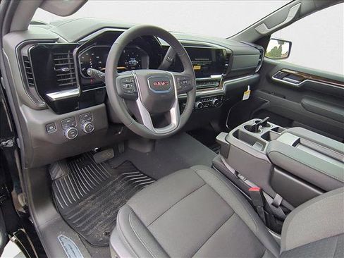 New 2026 GMC Sierra 1500 Elevation image 3