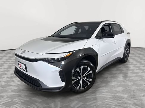 Used 2023 Toyota bZ4X AWD w/ Weather Package image 1