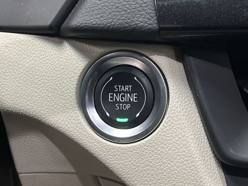 Used 2025 Cadillac CT4 Premium Luxury AWD/4WD image 17