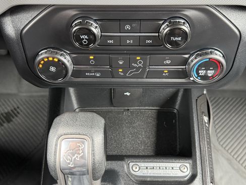 Used 2023 Ford Bronco 4-Door w/ Sasquatch Package image 27