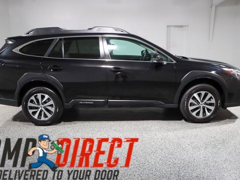 Used 2023 Subaru Outback Premium AWD/4WD image 6