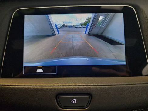 Used 2023 Cadillac XT4 Premium Luxury w/ Cold Weather Package AWD/4WD image 28