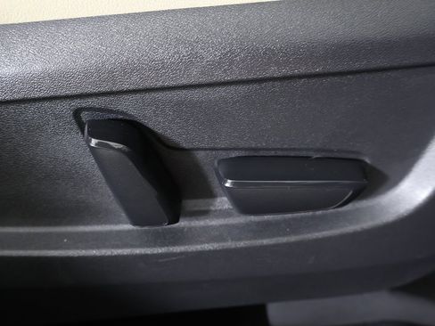 Used 2022 INFINITI QX50 Essential image 37