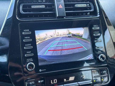 Certified 2022 Toyota Prius XLE w/ Advanced Technology Package FWD image 26