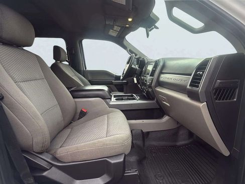 Used 2020 Ford F250 XLT w/ XLT Value Package image 13