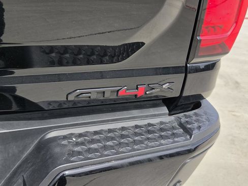 Used 2024 GMC Canyon AT4X AWD/4WD image 38