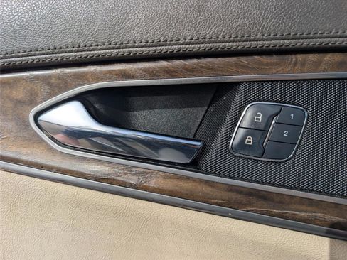 Used 2017 Lincoln MKX Select w/ Select Plus Package image 26