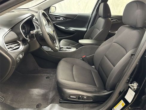 Certified 2023 Chevrolet Malibu LT image 10
