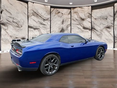 Used 2022 Dodge Challenger SXT w/ Blacktop Package RWD image 4