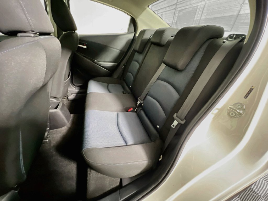 Used 2018 Toyota Yaris iA FWD image 25