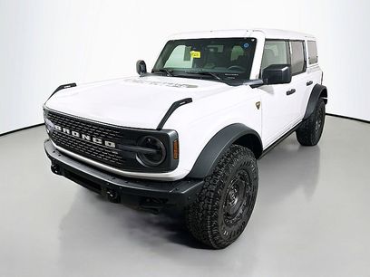 New 2025 Ford Bronco Badlands w/ Sasquatch Package