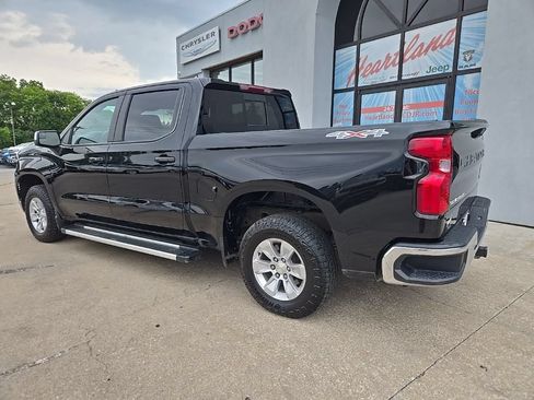Used 2024 Chevrolet Silverado 1500 LT w/ Leather Package AWD/4WD image 8