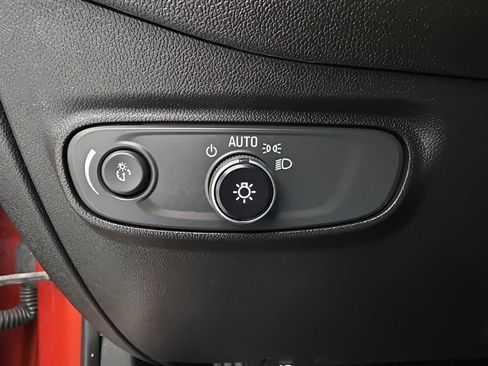 Used 2020 Chevrolet Equinox LS w/ LPO, Floor Liner Package AWD/4WD image 22