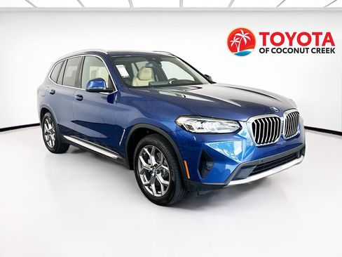 Used 2022 BMW X3 xDrive30i w/ Premium Package 2 AWD/4WD image 1